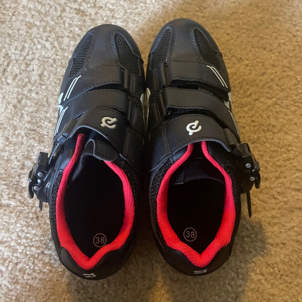 Peloton bike shoes